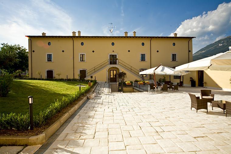 Villa Giovina Pratola Peligna Экстерьер фото