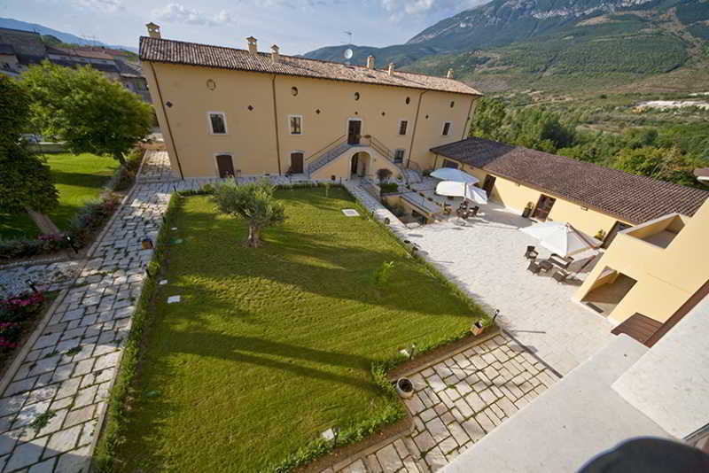 Villa Giovina Pratola Peligna Экстерьер фото